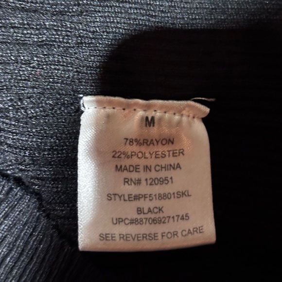 Black size M longline sweater. Button accents on sleeves. - Picture 9 of 10